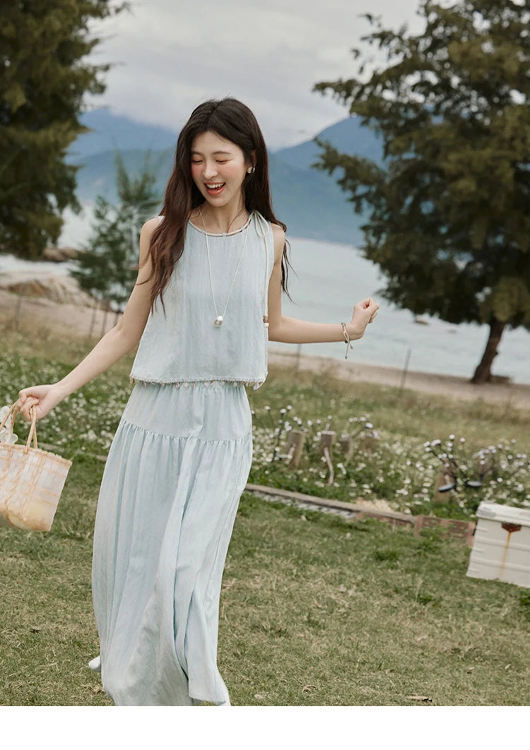 Mishow Sleeveless Round Neck Vest & Solid Midi Skirt Set MXE33T0526