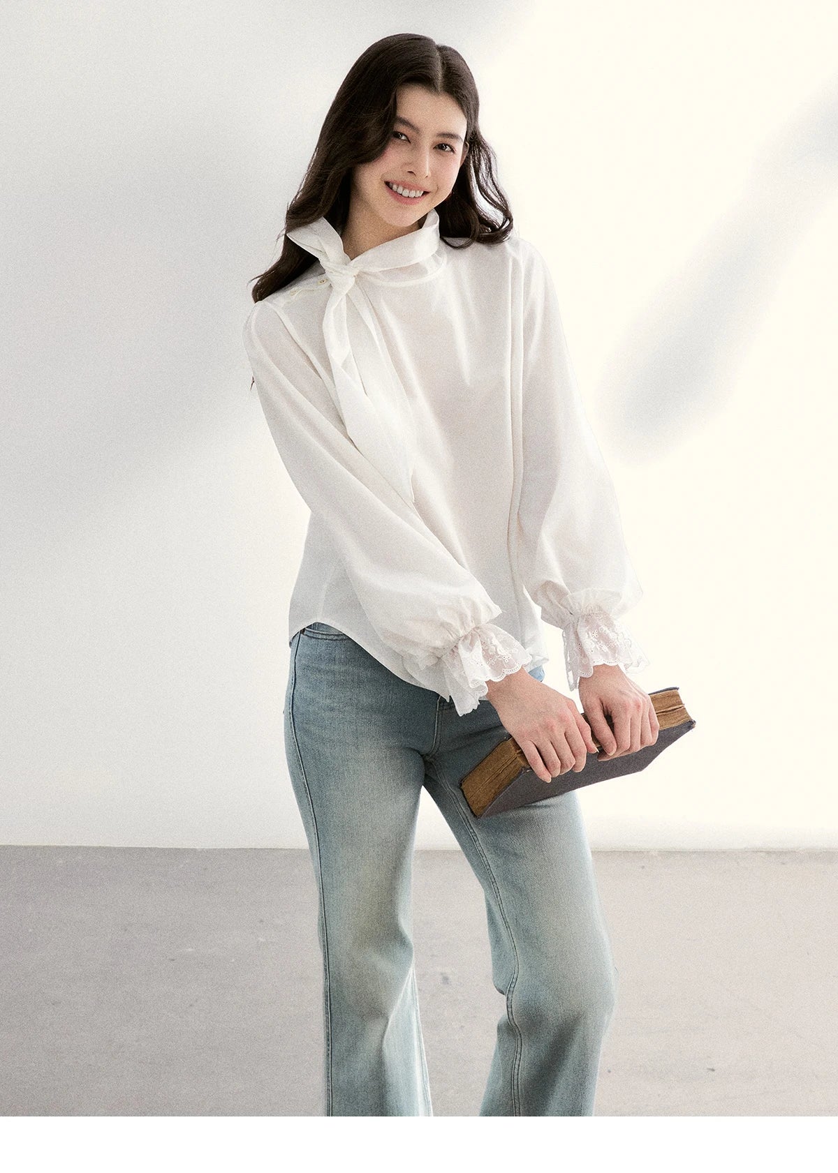 MISHOW White Blouse Bow Tie Neck Lantern Sleeve Lace Patchwork MXF108C0814