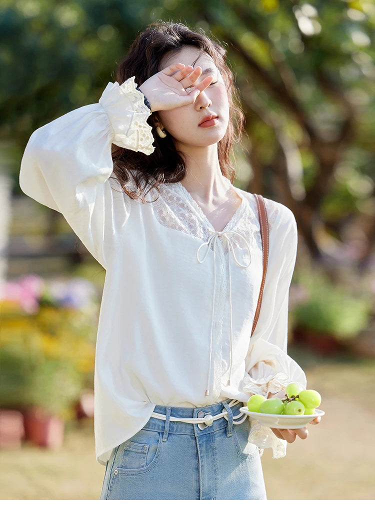 MISHOW Lace Patchwork Shirt V-Neck Fungus Edge Petal Sleeve MXE13X1713