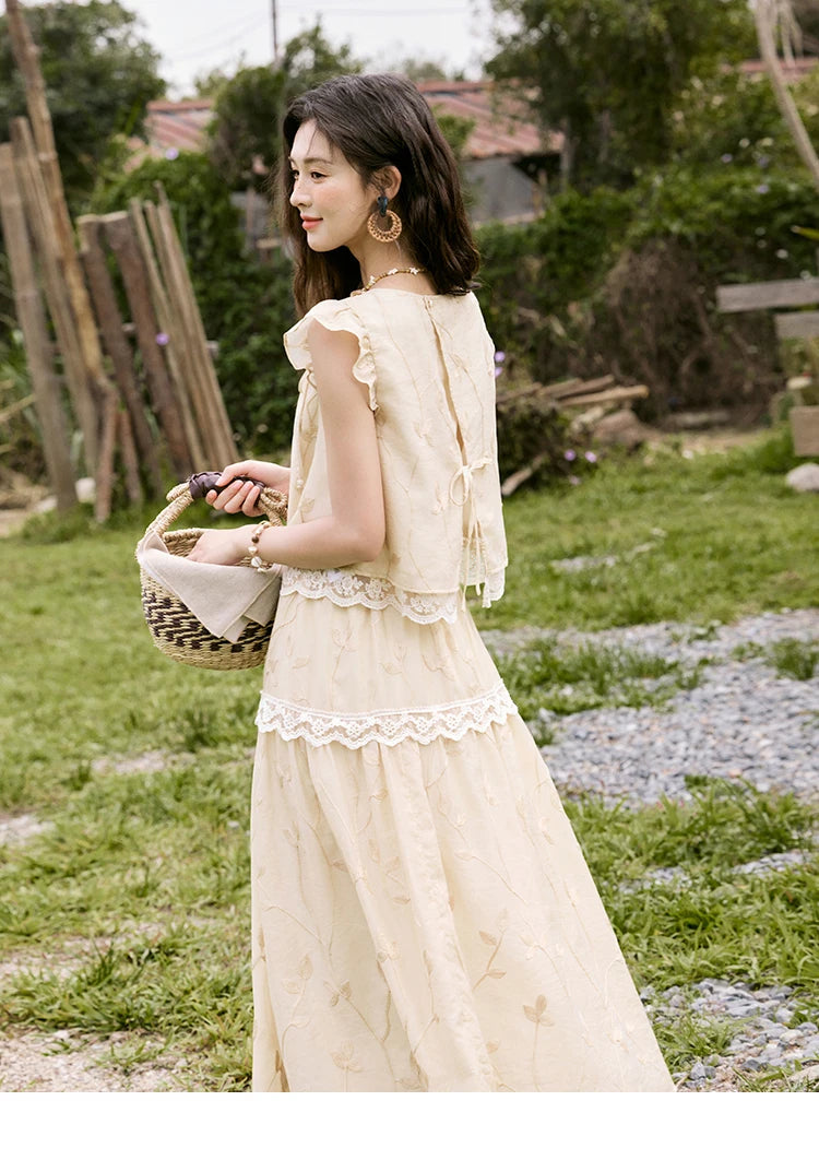Mishow Short Flying Sleeve Top & Hollow Embroidery A-Line Skirt Set MXE33T0545