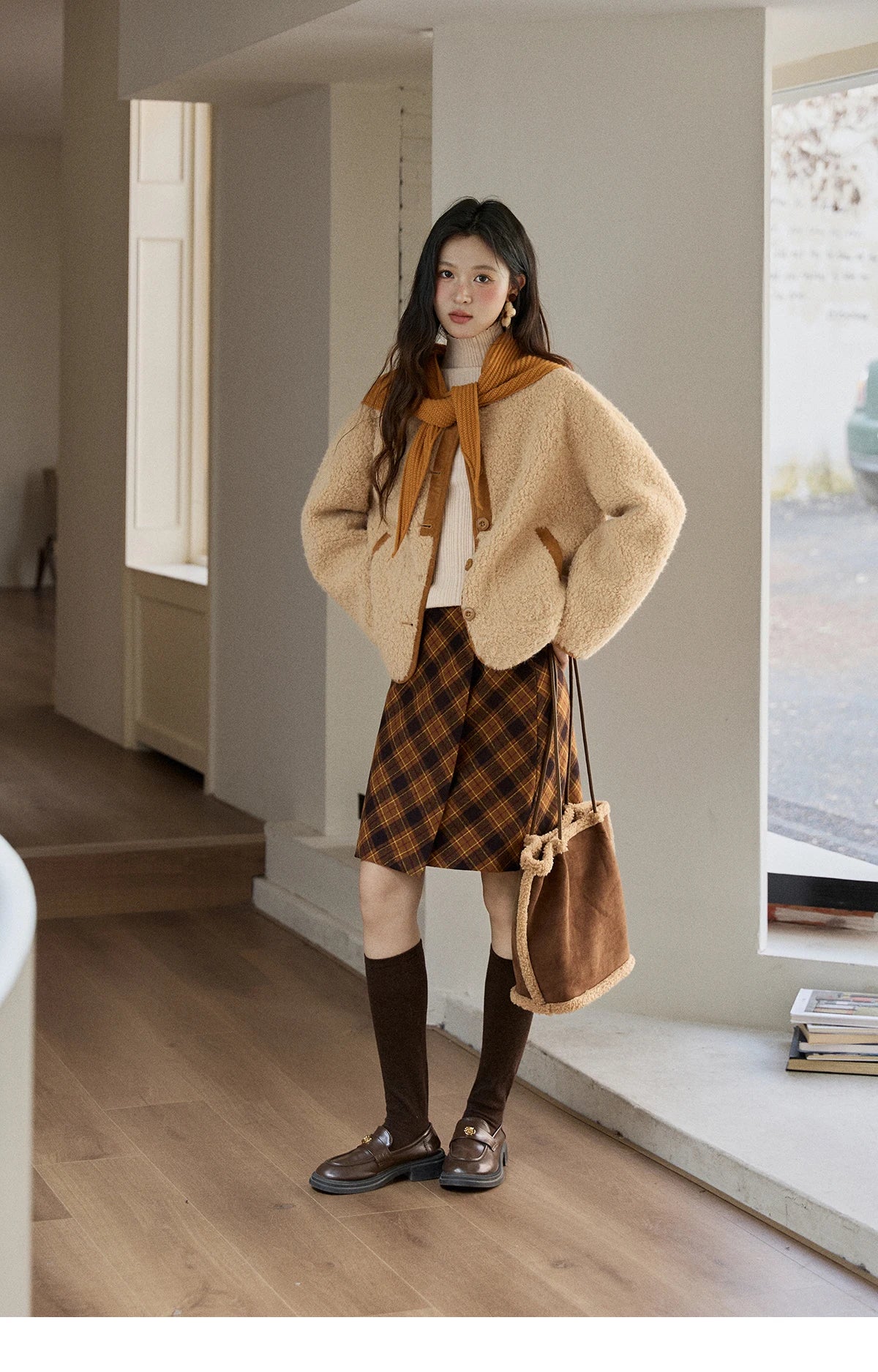 Mishow Lamb Wool Jacket with Color Block Knitted Shawl MXE91W0969