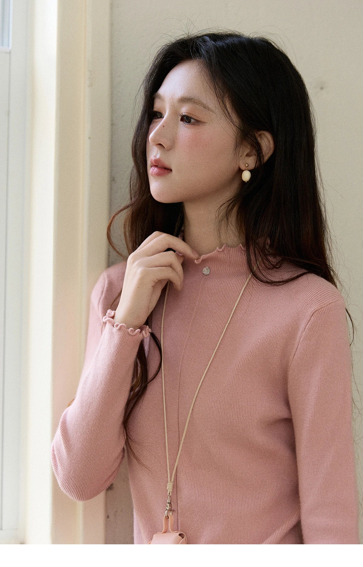 Mishow Ruffled Turtleneck Slim Knit Top MXE91Z2826