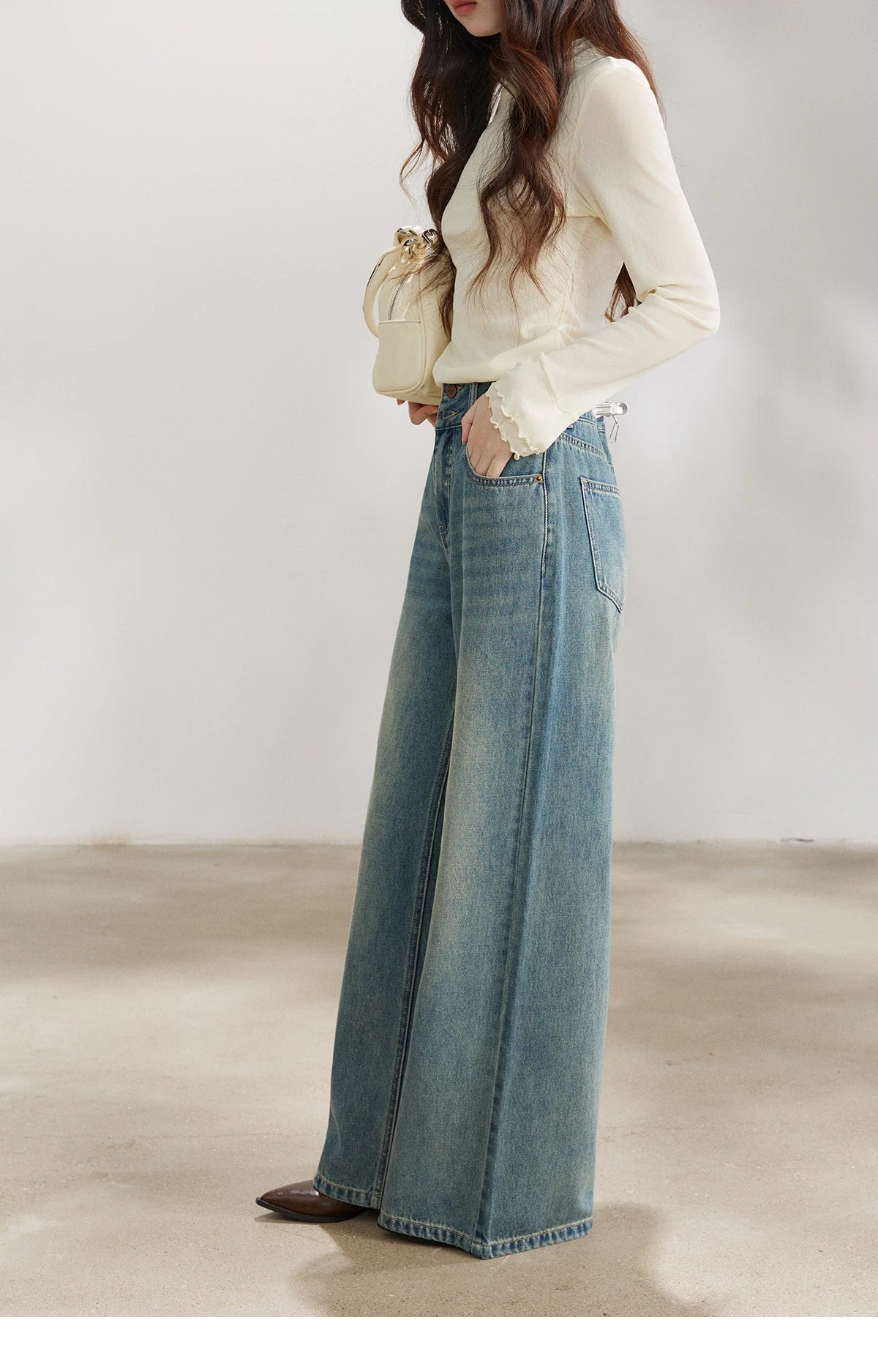 Mishow Vintage Blue Two-Button Wide Leg Jeans MXF108K1005