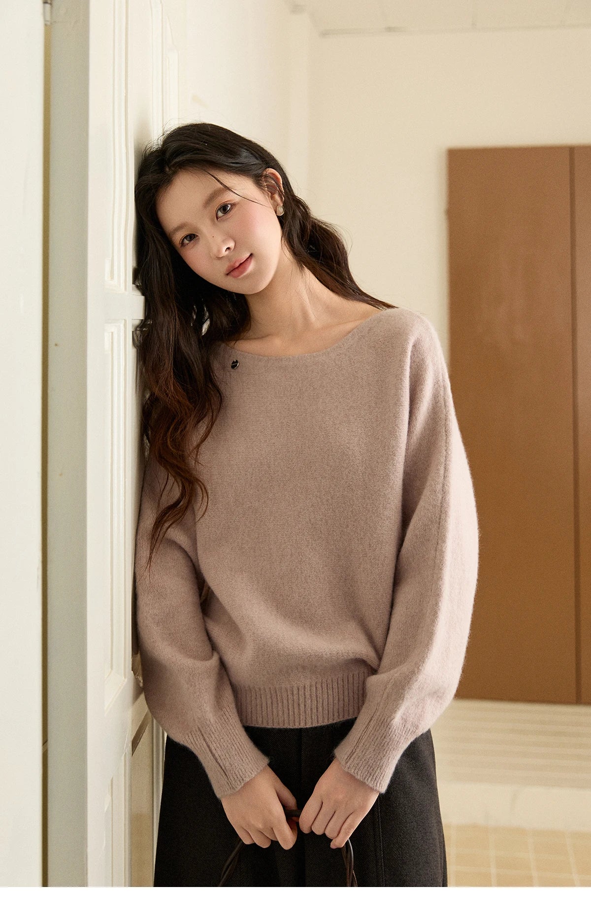 Mishow Boat Neck Lantern Sleeve Pullover MXE94Z2984