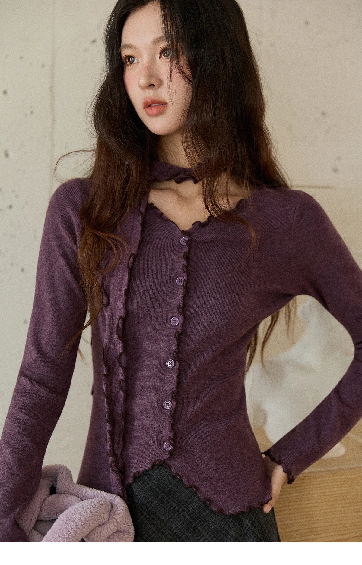 Mishow Ruffled Edge V-Neck Ribbon Knit Pullover MXE86Z2728