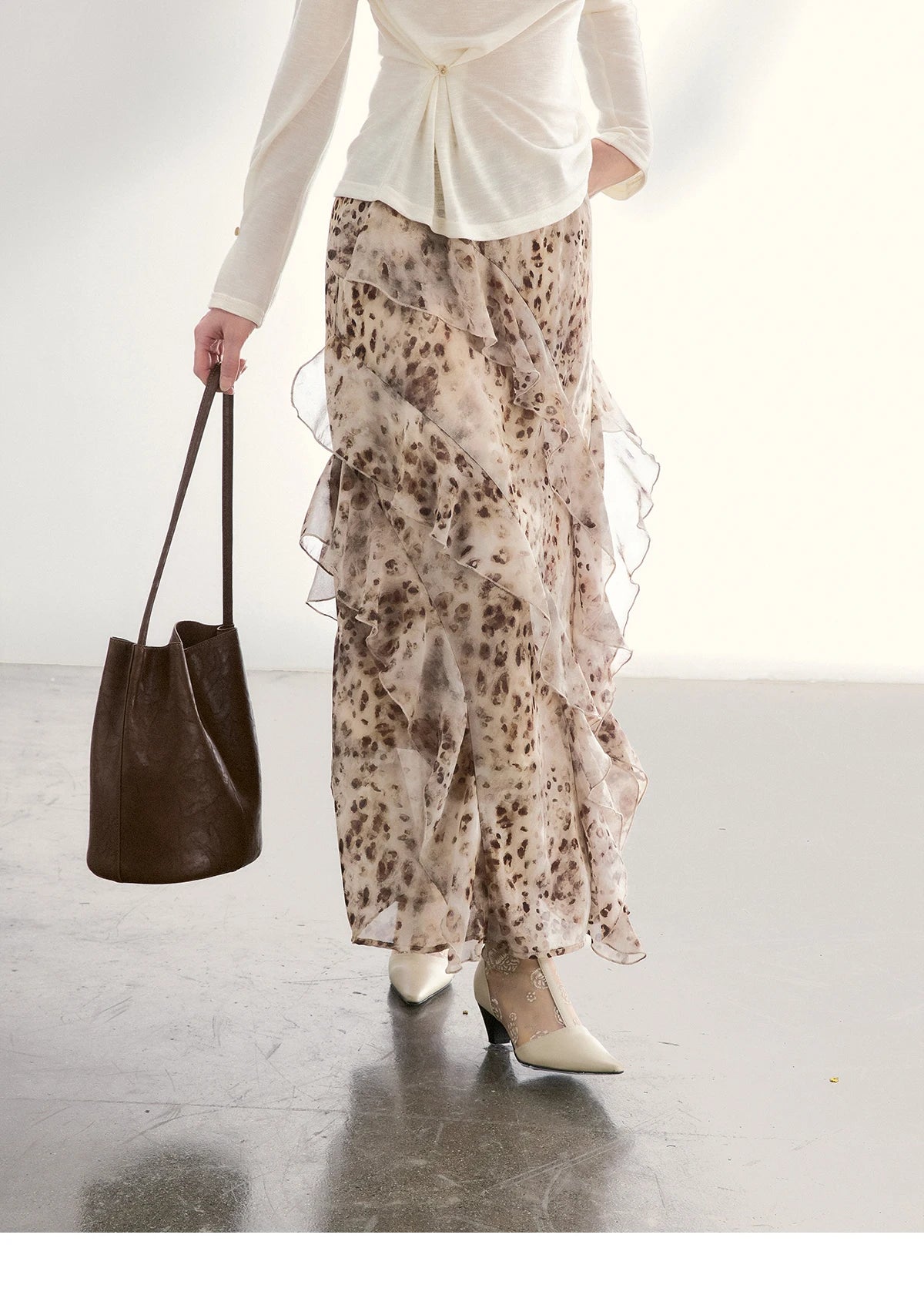 MISHOW Leopard Print Maxi Skirt Ruffled Chiffon Elastic Waist MXF108B0772