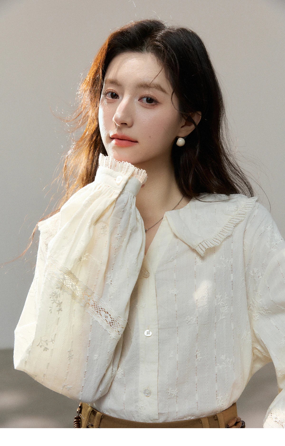 MISHOW Beige Lace Shirt Peter Pan Collar Micro Lantern Sleeve MXF108C0813