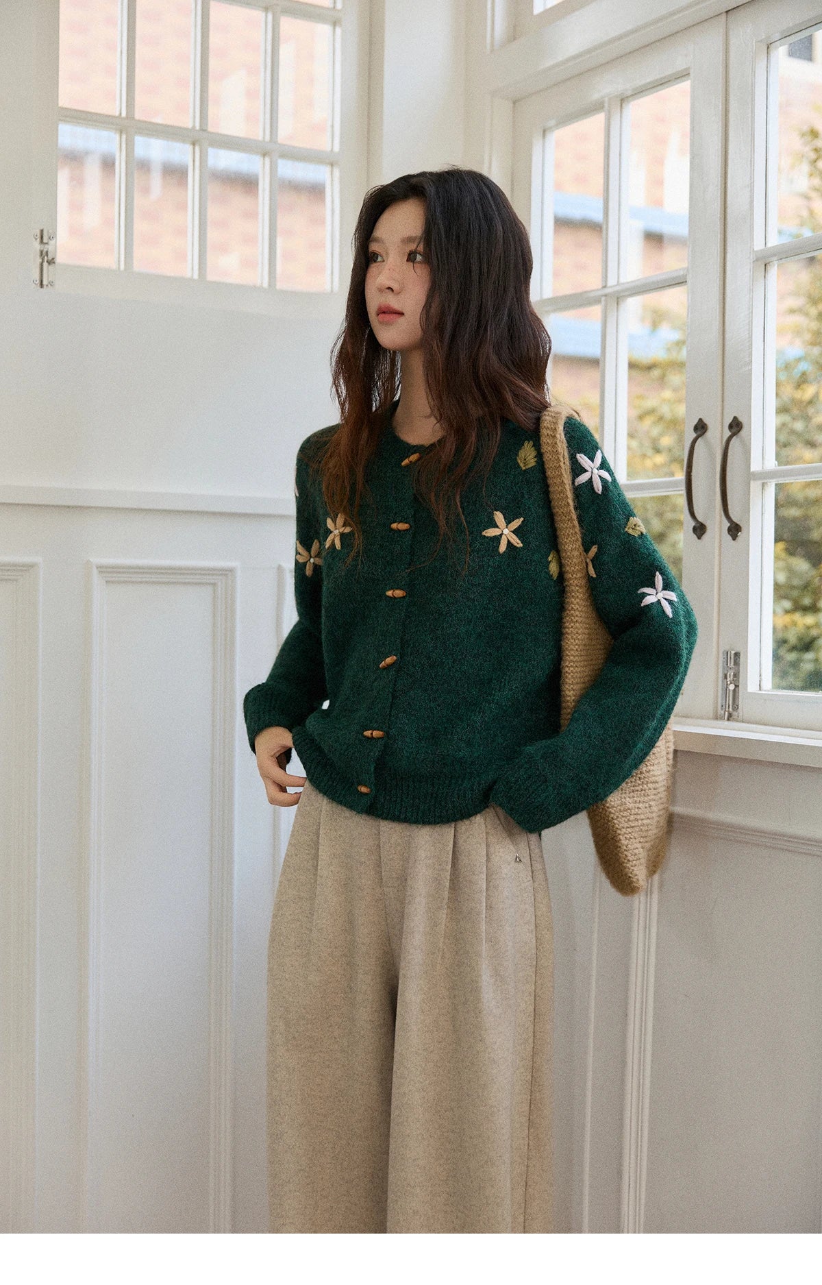 Mishow Green Retro Flower Embroidery Cardigan MXE86Z2729