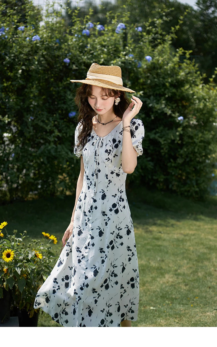 Mishow Lace-Up U-Neck Bubble Sleeve Floral Dress MXD14L1765