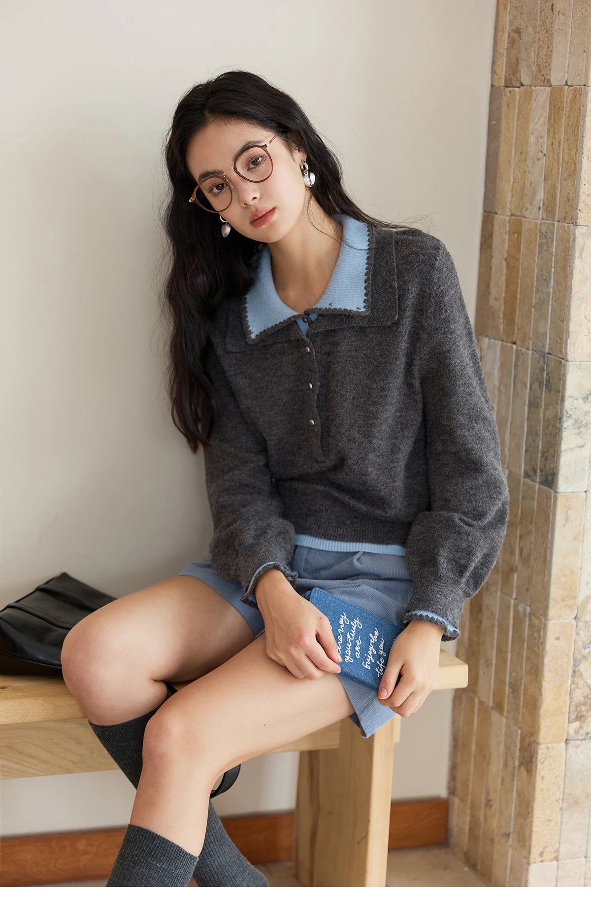 Mishow Double-Layer Turn-Down Collar Loose Sweater MXE45Z2502