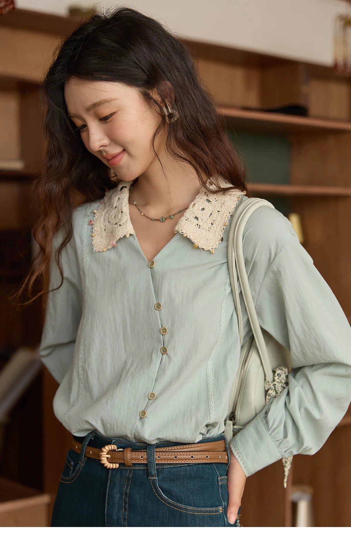 MISHOW Linen Shirt Contrast Apricot Lapel Curved Placket MXE43C2387