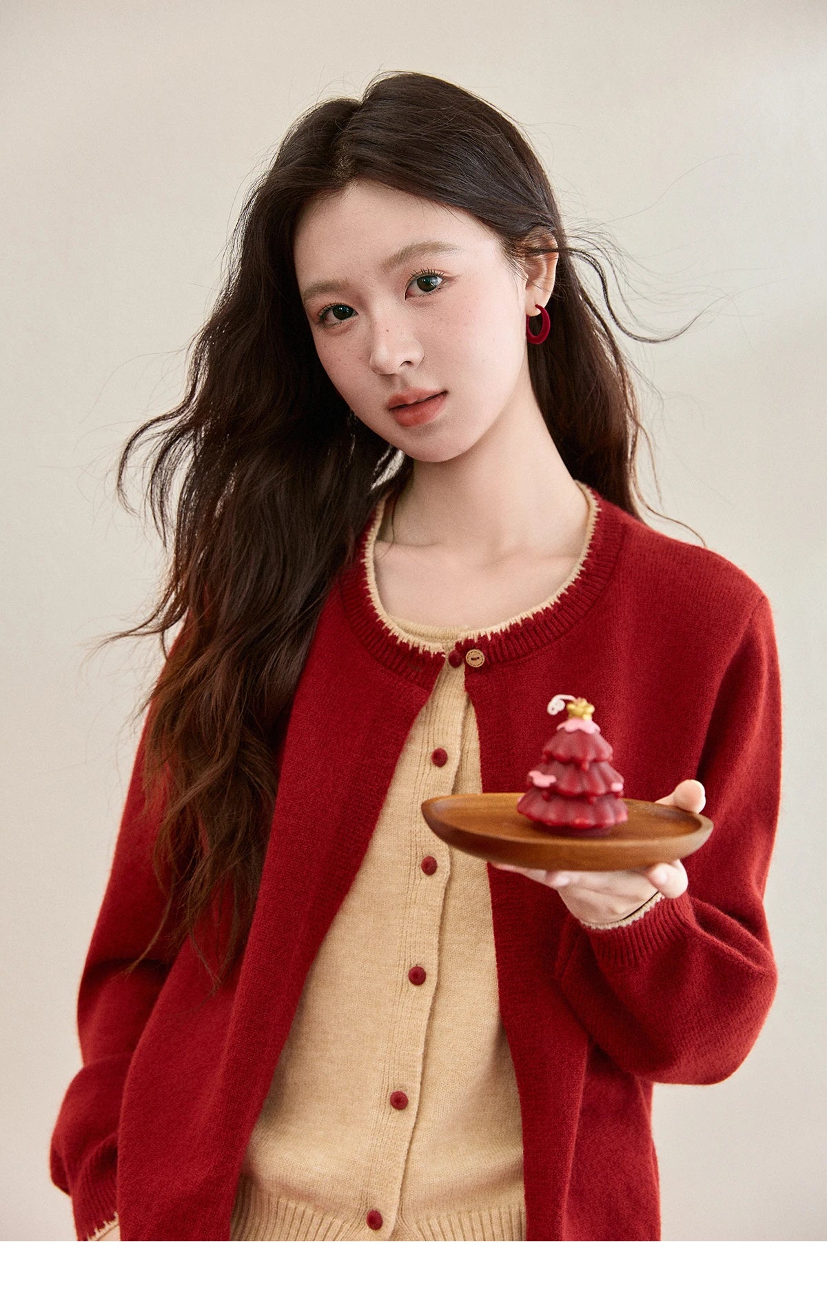 Mishow Color Block Fake Two-Piece Removable Collar Cardigan MXE93Z2816