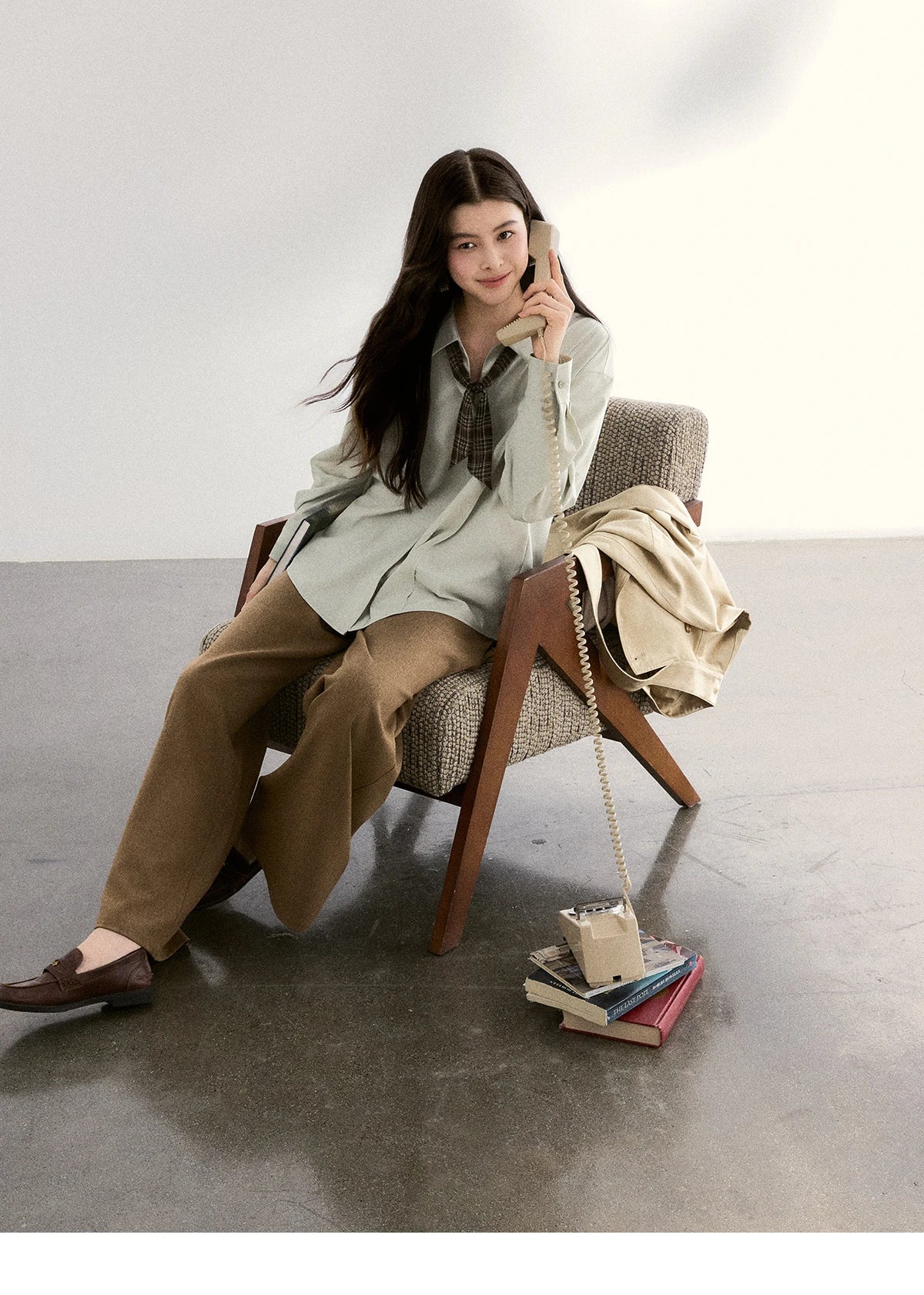 MISHOW Casual Loose Shirt with Plaid Scarf Lapel Top MXF108C0815