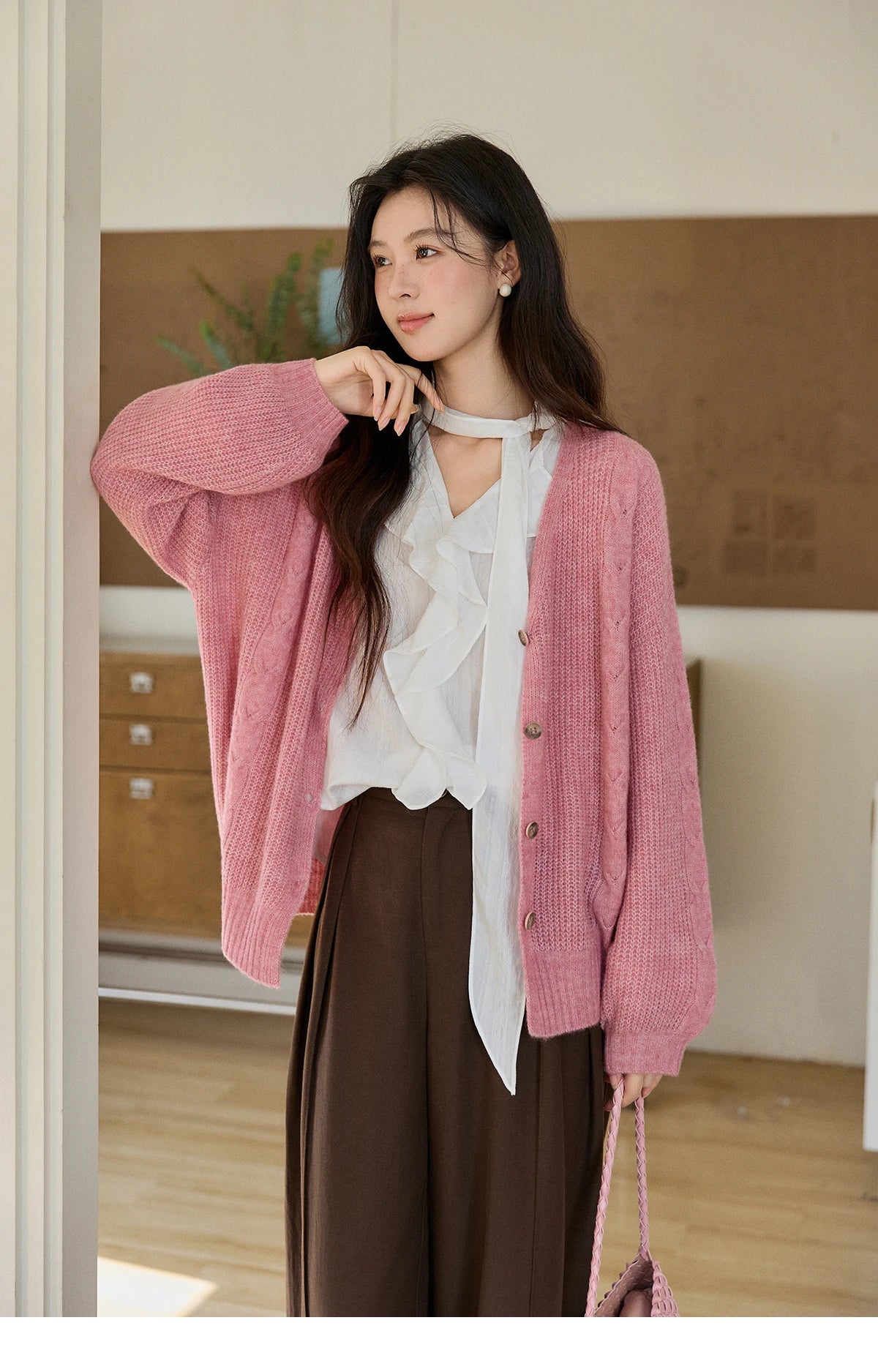 Mishow Dusty Pink V-Neck Knitted Cardigan MXF11Z2898
