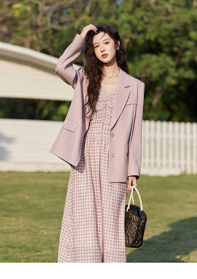 Mishow Shoulder Pad Bow Back Slit Blazer MXE13W0706