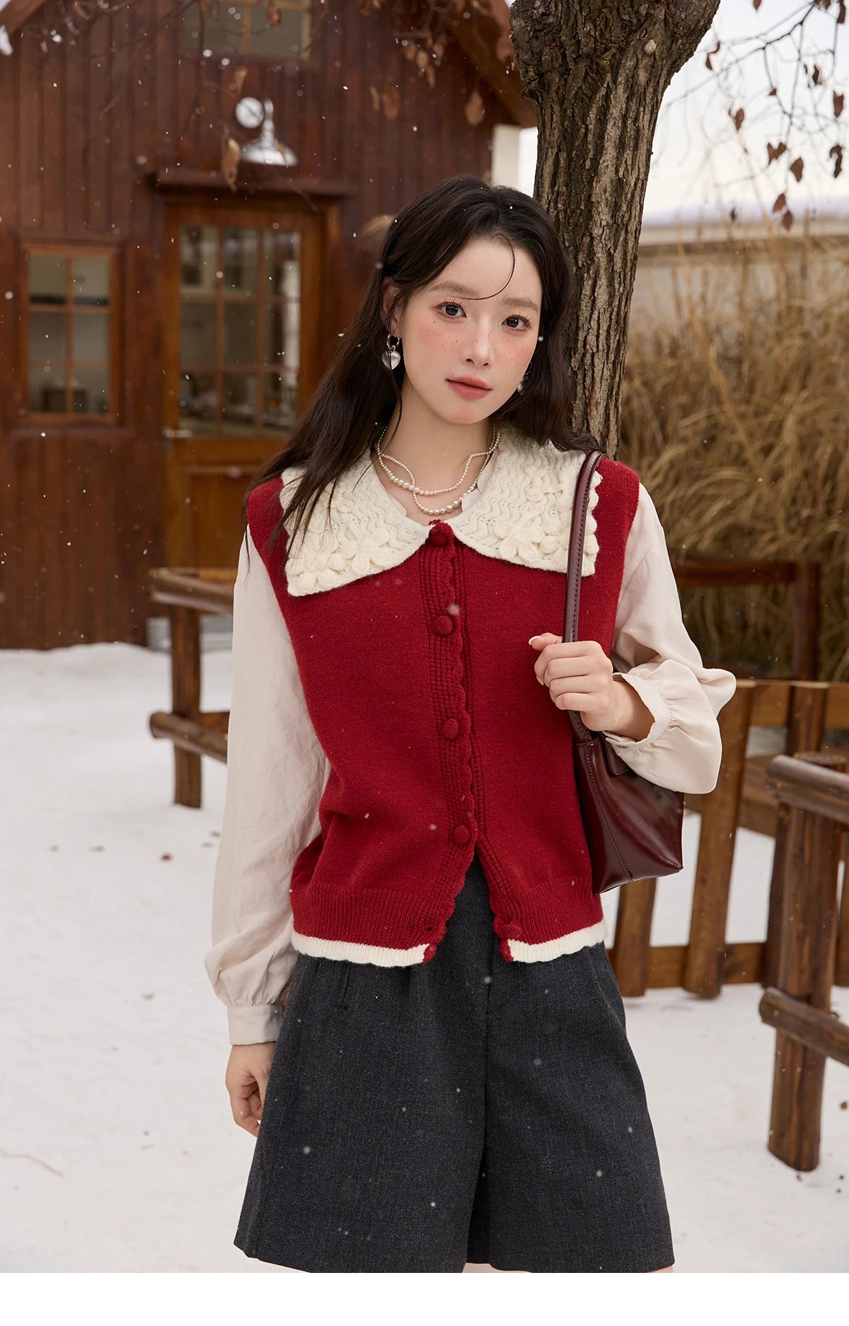 Mishow Black Peter Pan Collar Knitted Vest MXE45Z2484