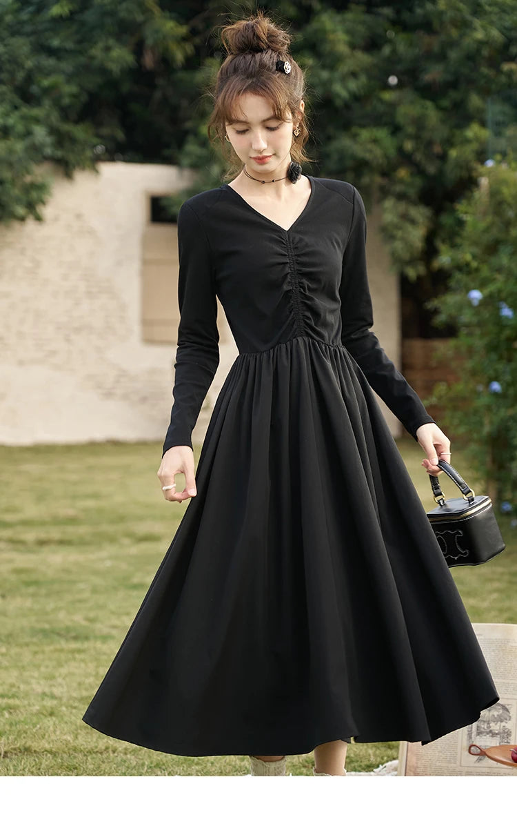 Mishow Black Knitted Smocked V-Neck Dress MXC59L1640