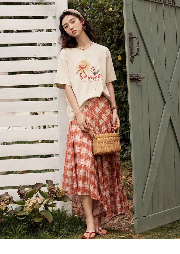 Mishow Cartoon Print Loose Round Neck Tee MXE34T0559