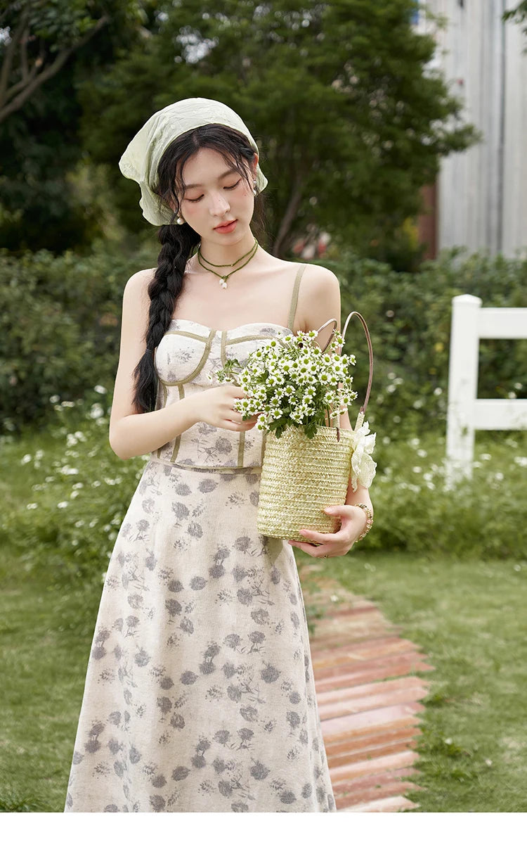 Mishow Floral Camisole Top & Elastic Waist Skirt Set MXD14D0026