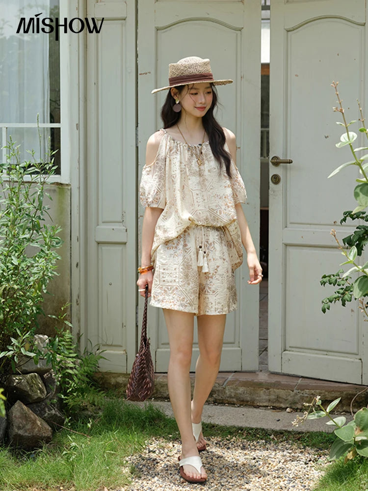 Mishow Bohemian Print Top & Beaded Tassel Drawstring Shorts Set MXE39T0723