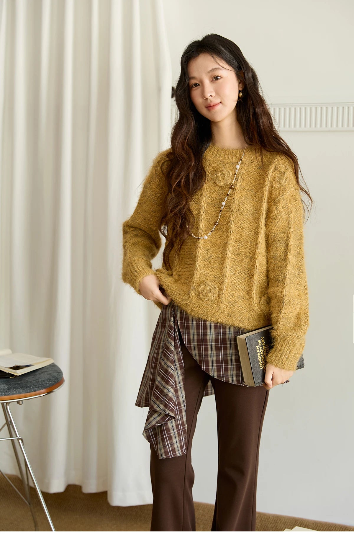 Mishow Retro Yellow 3D Rose Embroidery Pullover MXE47Z2563