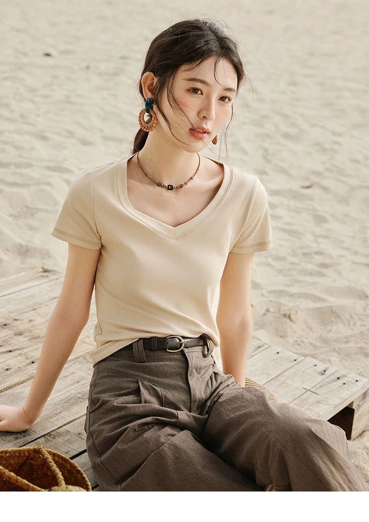 Mishow Solid V-Neck Slim Cotton Tee MXE33T0519