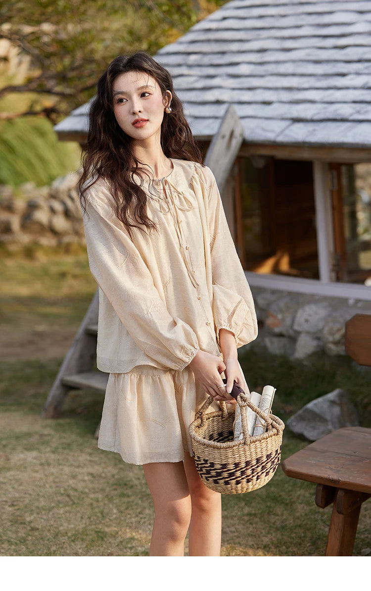 Mishow Iris Embroidery Blouse & Elastic Waist Skirt Set MXE13T0454