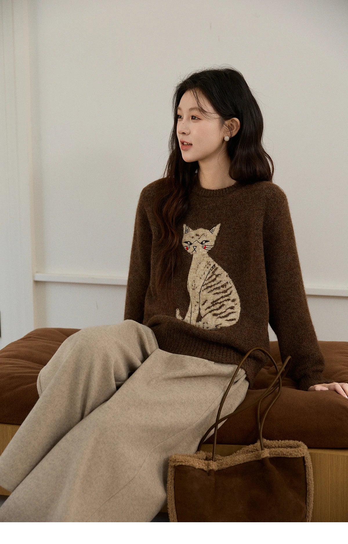 Mishow Brown Cat Pattern Jacquard Pullover MXE94Z2991