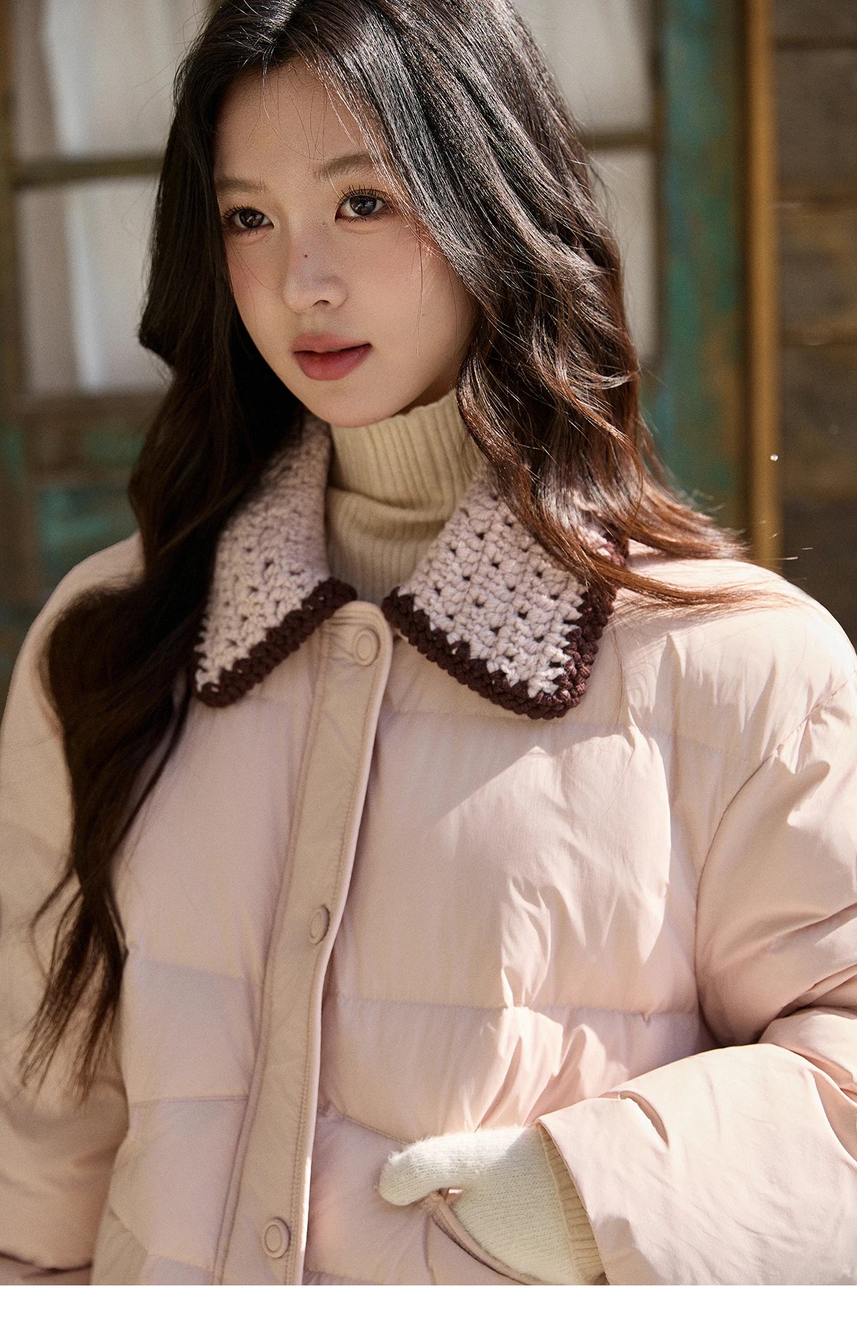 Mishow Knitted Lapel Collar Short Down Jacket MXE94Y0094