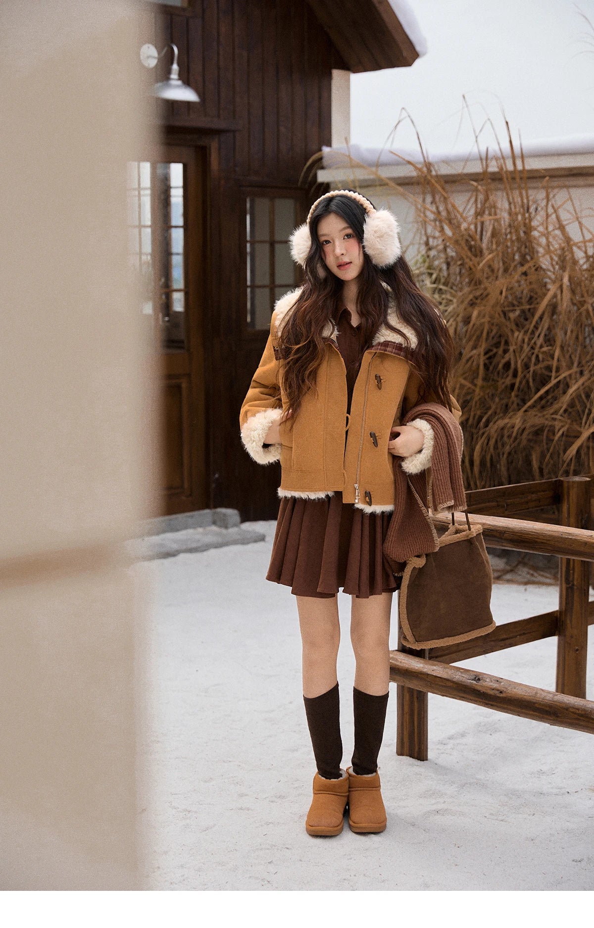 Mishow Fur One-Piece Lamb Wool Bull Horn Buckle Coat MXE91W1002