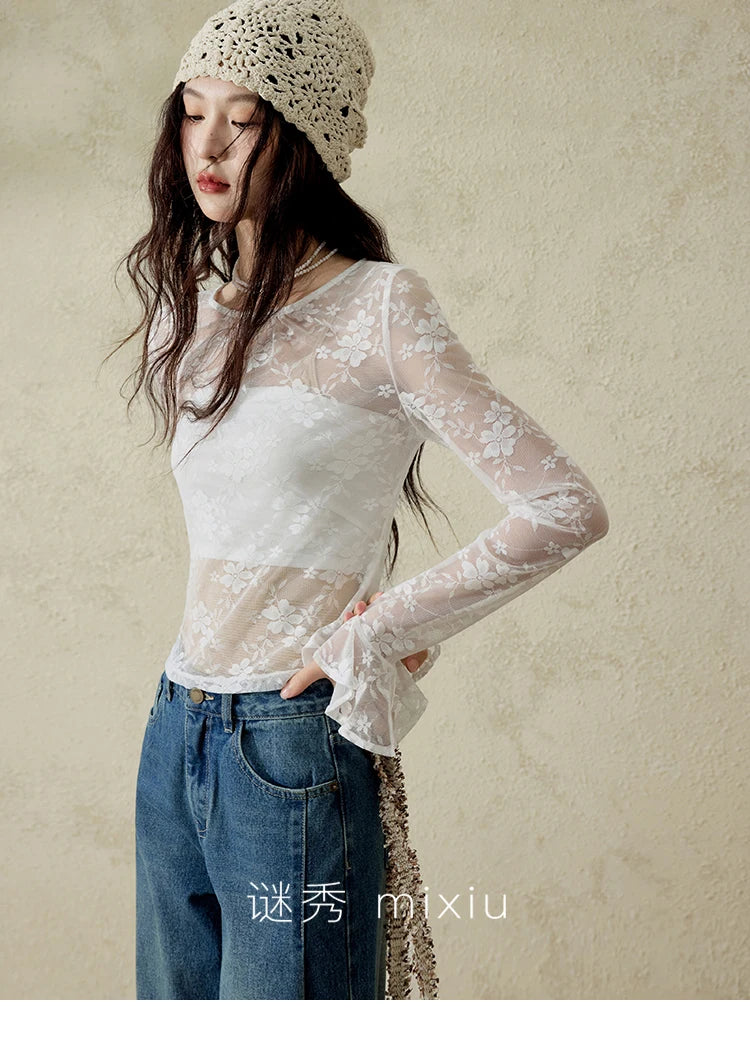 Mishow Washed Loose Straight Leg Jeans MXE16K0874