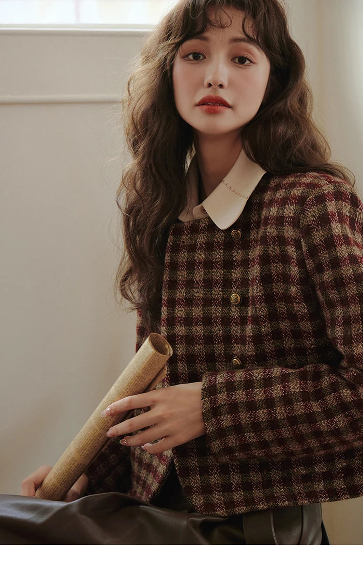Mishow Vintage French Crop Plaid Woolen Top MXC48W0175