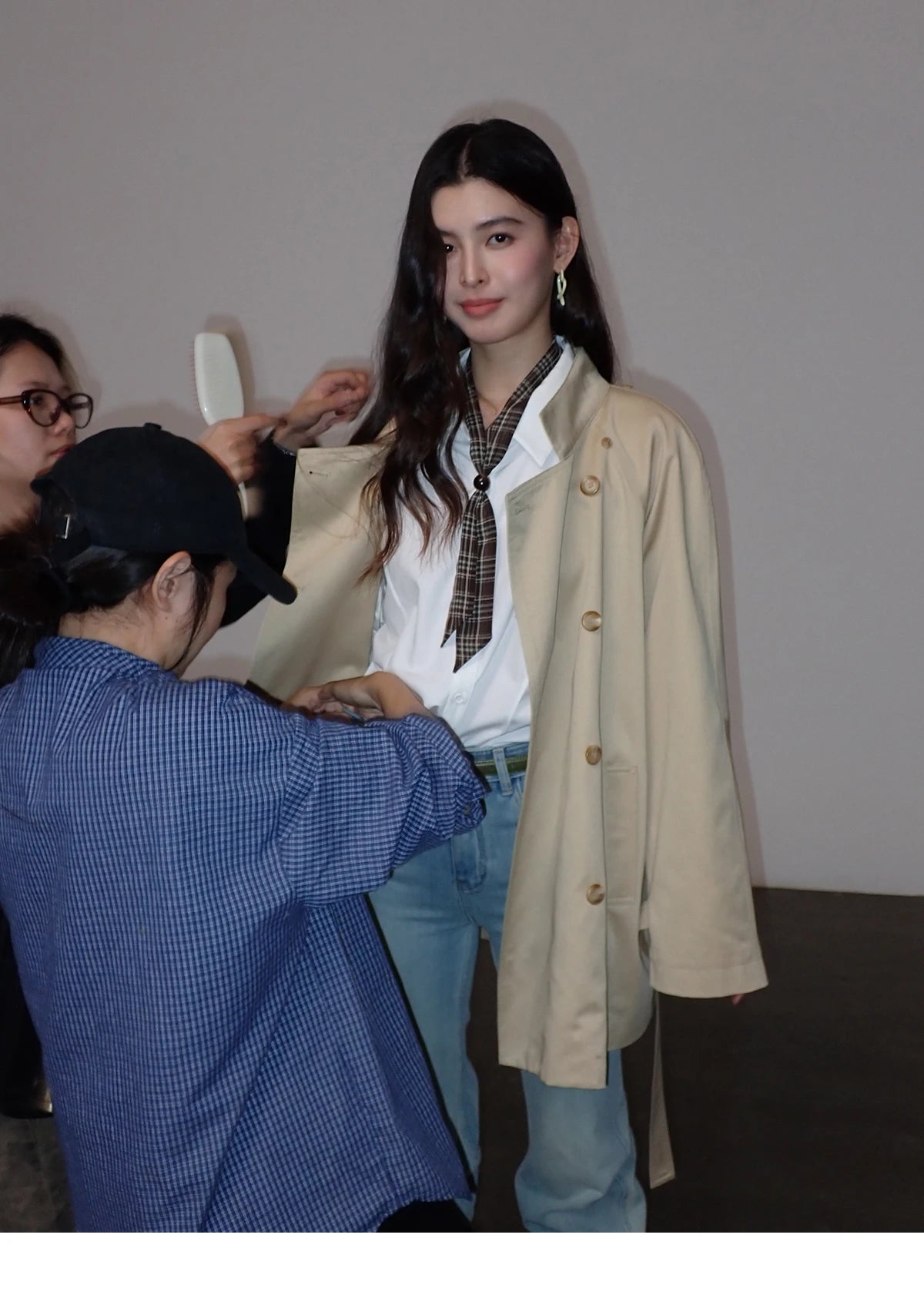 Mishow Double-Breasted Belted Mid-Length Trench MXF11W1031