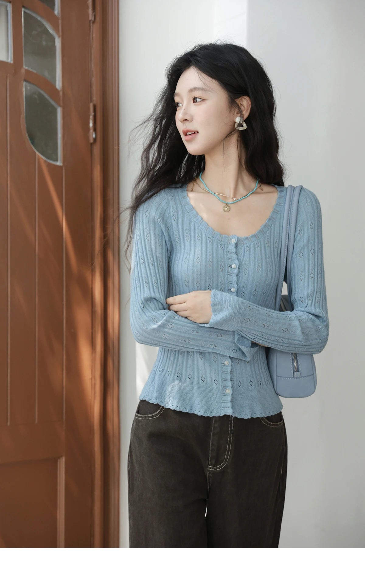 Mishow Pit Stripe French Retro Round Neck Cardigan MXE42Z1374