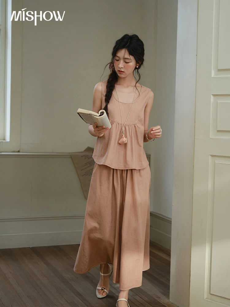 Mishow U-Neck Sleeveless Top & A-Line Skirt Set MXE35T0606
