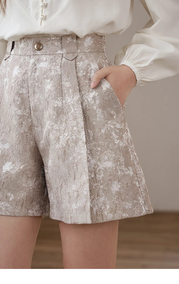 Mishow Palace Style Metal Flower Button Jacquard Shorts MXD15K0551