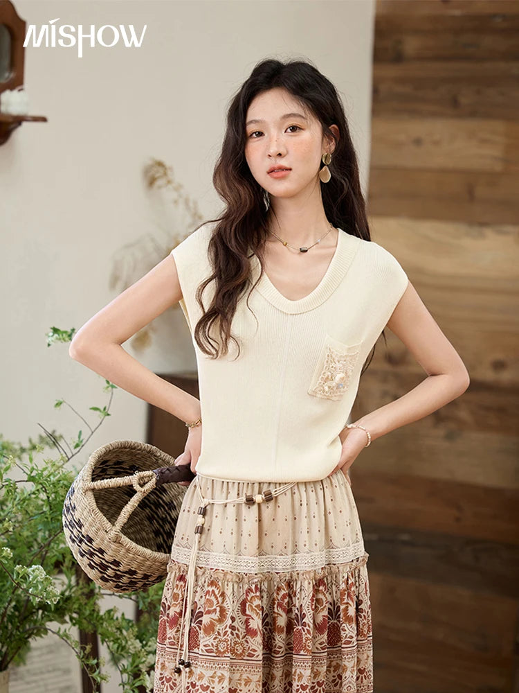 Mishow V-Neck Pocket Shell Lace Raglan Tee MXE34Z1265