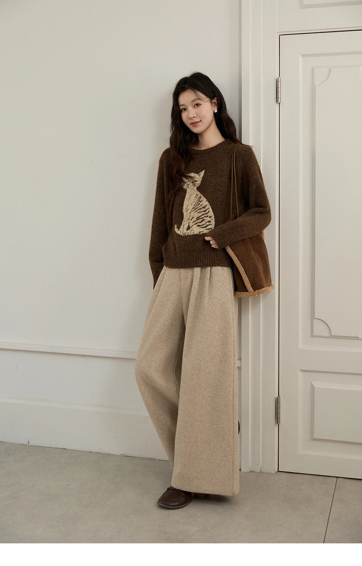 Mishow Brown Cat Pattern Jacquard Pullover MXE94Z2991