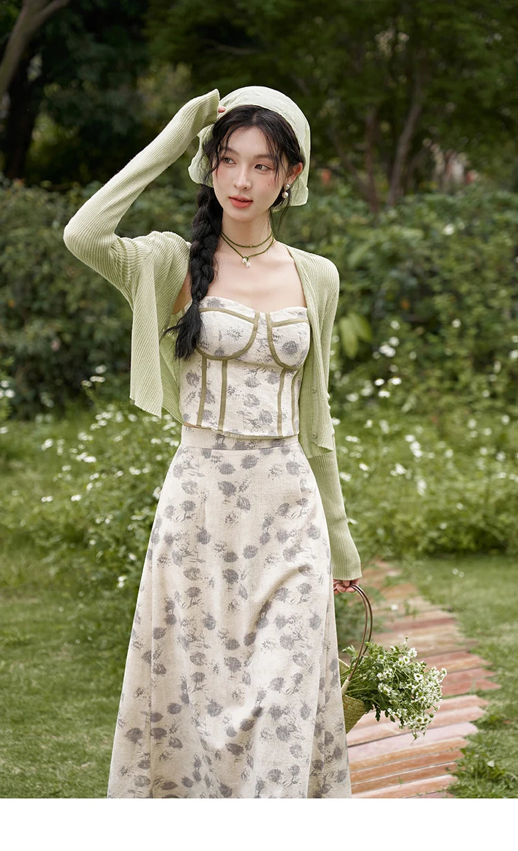Mishow Floral Camisole Top & Elastic Waist Skirt Set MXD14D0026