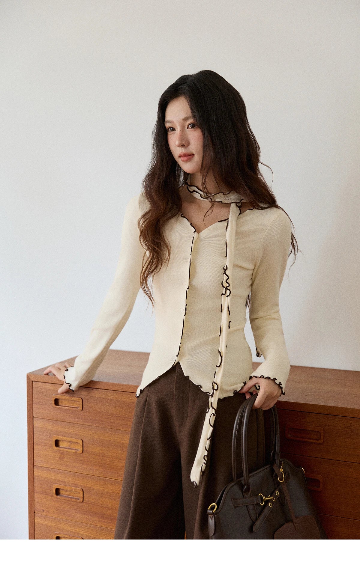 Mishow Ruffled Edge V-Neck Ribbon Knit Pullover MXE86Z2728