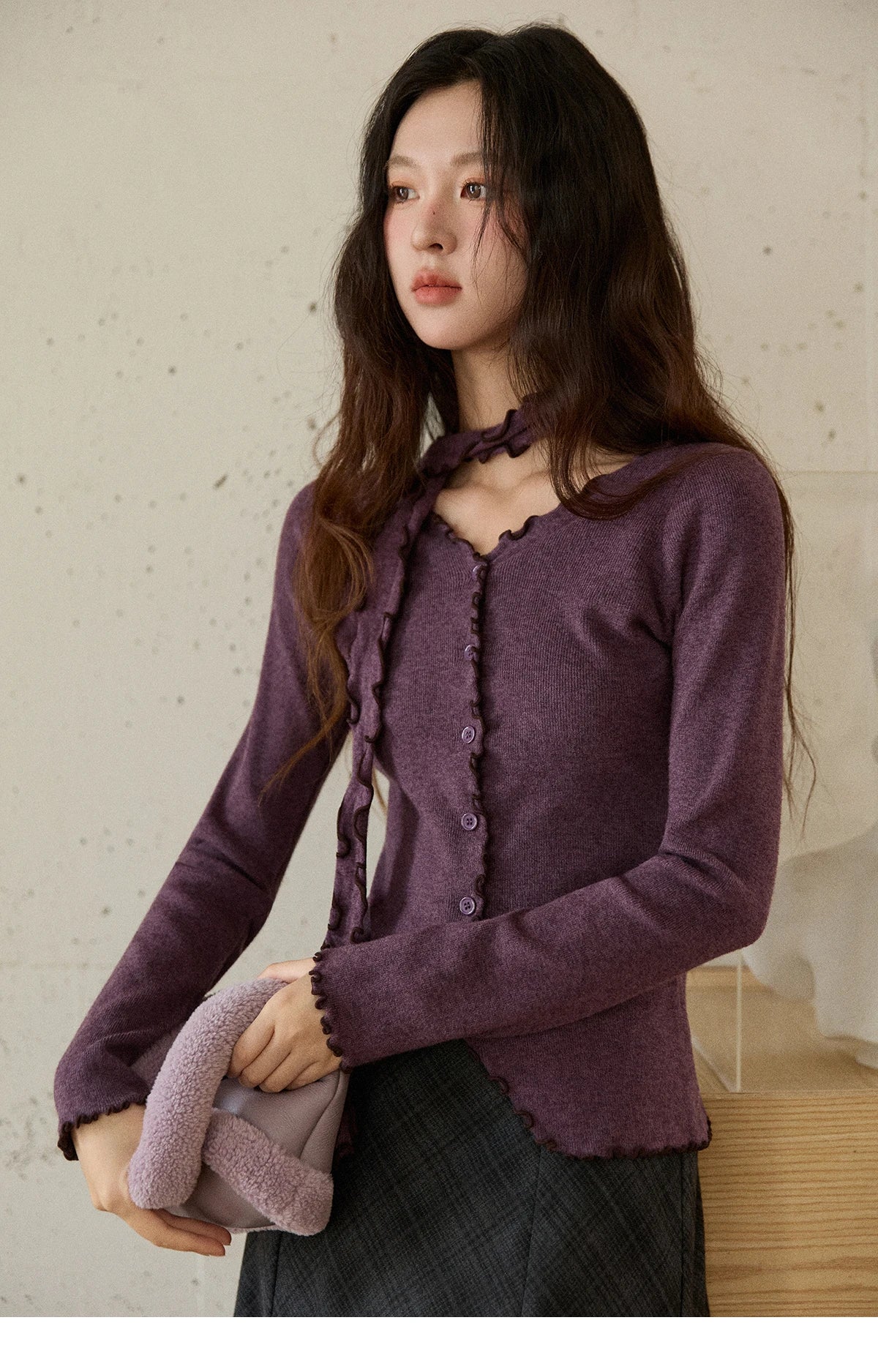 Mishow Ruffled Edge V-Neck Ribbon Knit Pullover MXE86Z2728