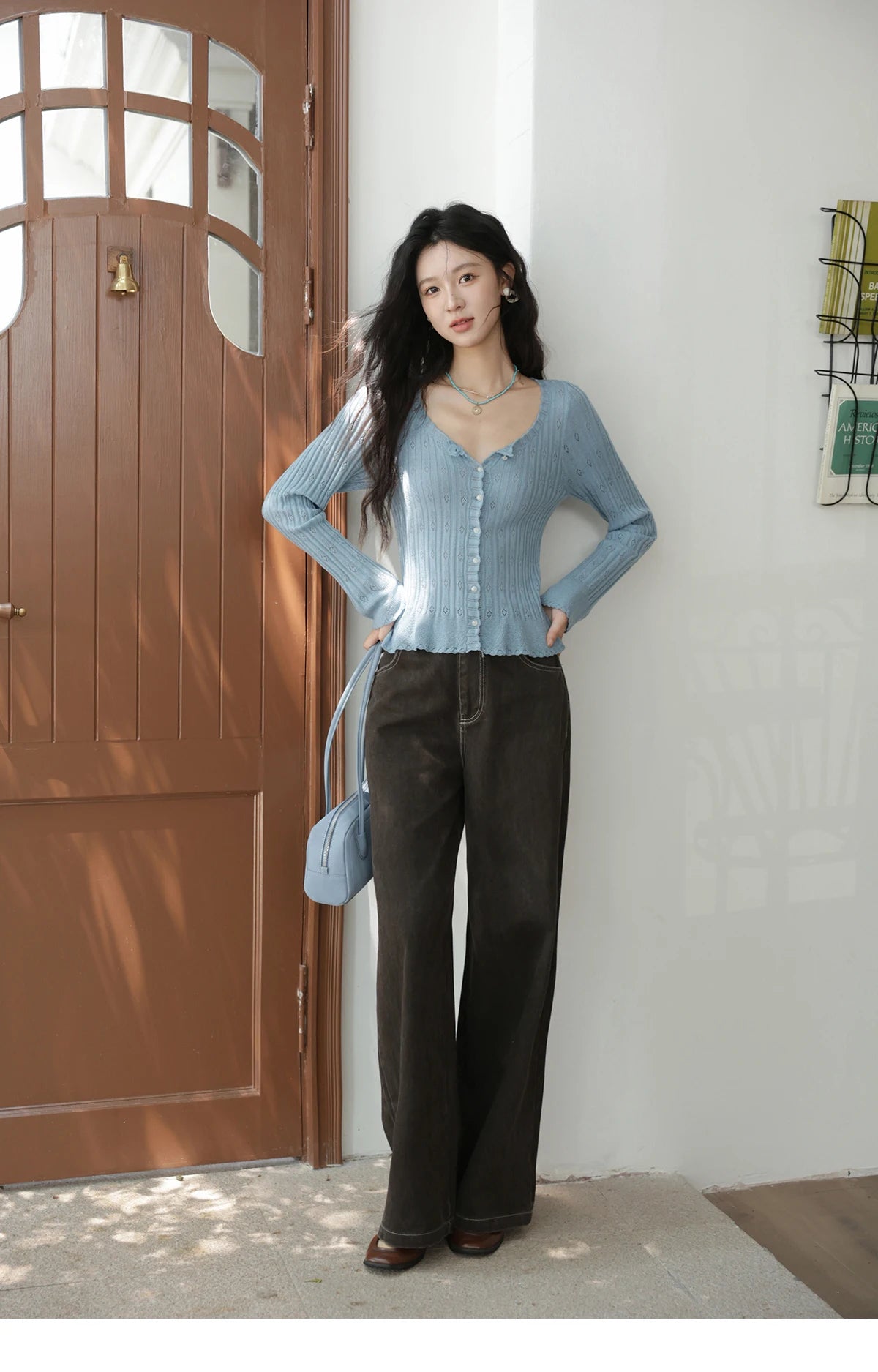 Mishow Pit Stripe French Retro Round Neck Cardigan MXE42Z1374