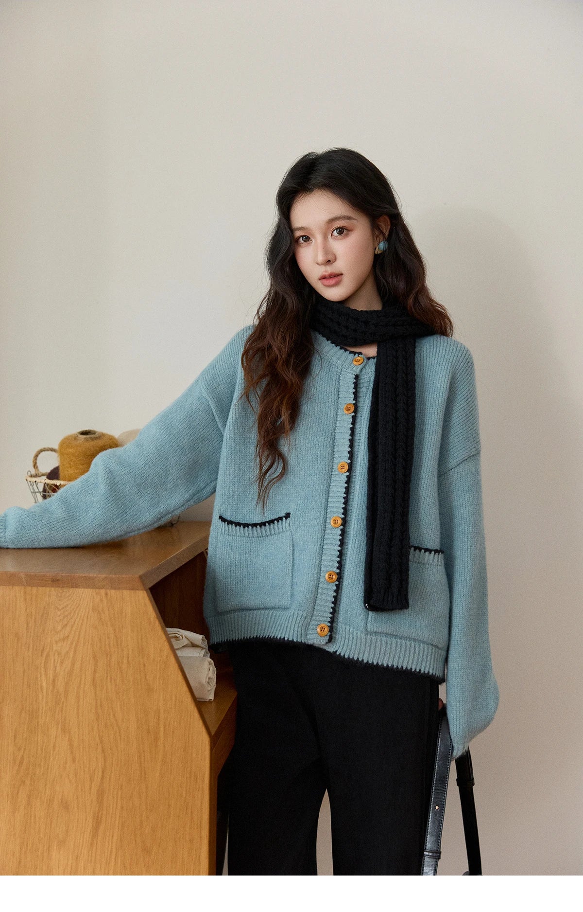 Mishow Yellow Color Collision Edge Pocket Cardigan MXE94Z2973