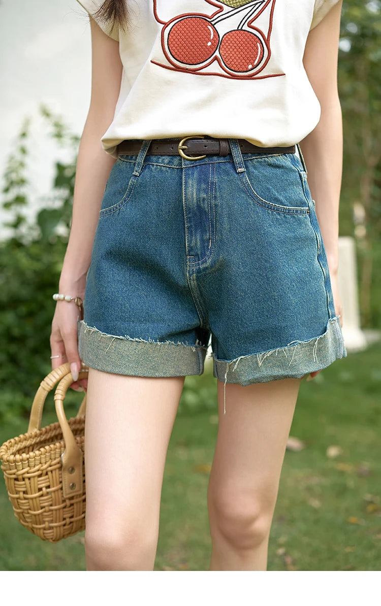Mishow High Waist Curled Edge Denim Shorts MXD30K0659
