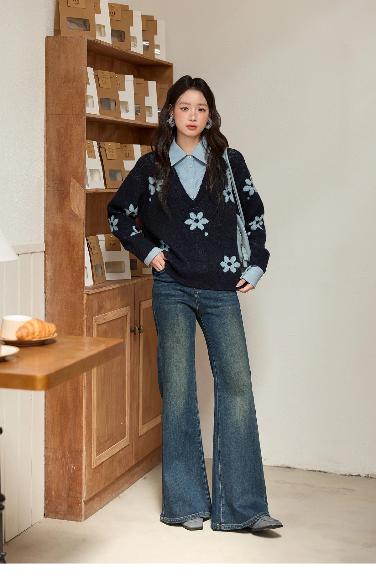 Mishow Dark Blue Fake Two-Piece Turn-Down Collar Sweater MXE51Z2554
