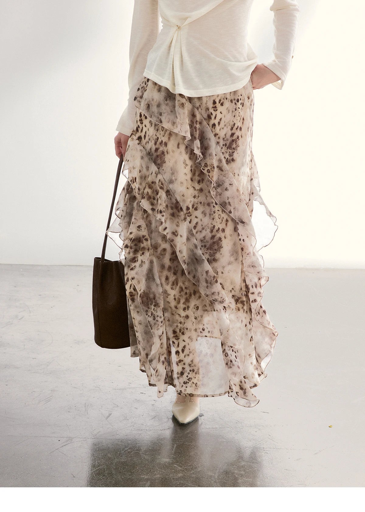 MISHOW Leopard Print Maxi Skirt Ruffled Chiffon Elastic Waist MXF108B0772