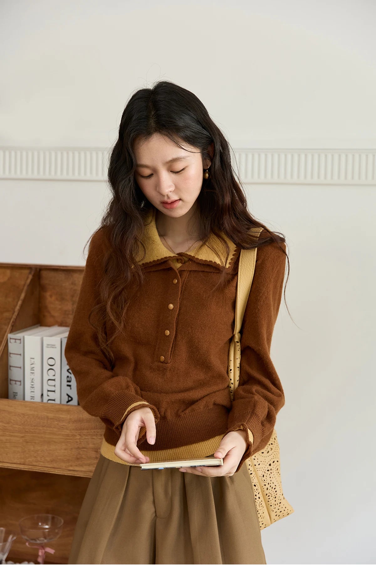 Mishow Double-Layer Turn-Down Collar Loose Sweater MXE45Z2502
