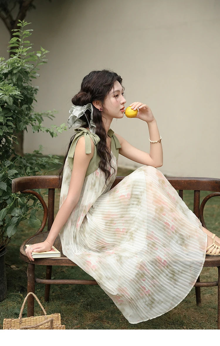 Mishow French Floral Suspender Vacation Dress MXD28L1862