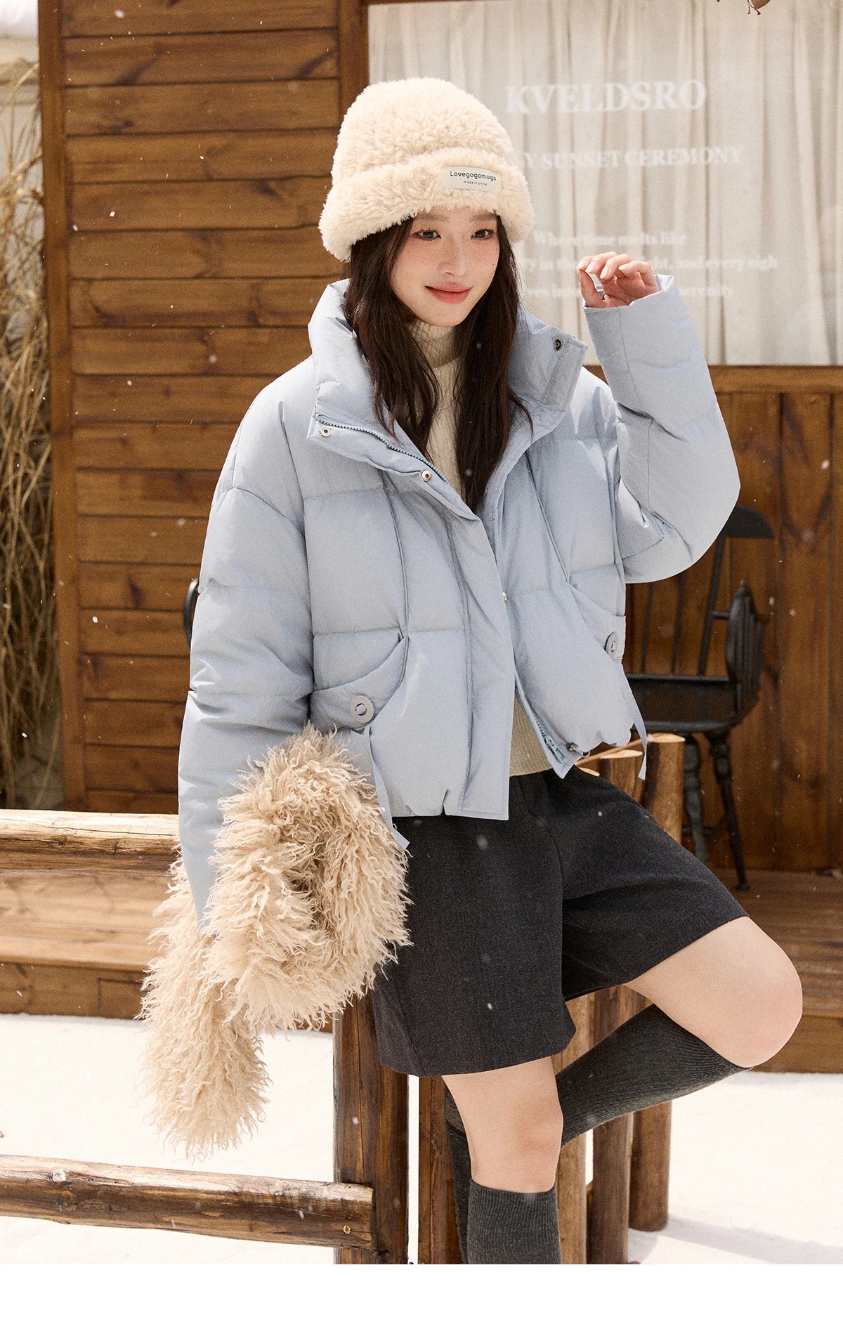 Mishow Blue Turn-Down Collar Short Down Jacket MXE51Y0083