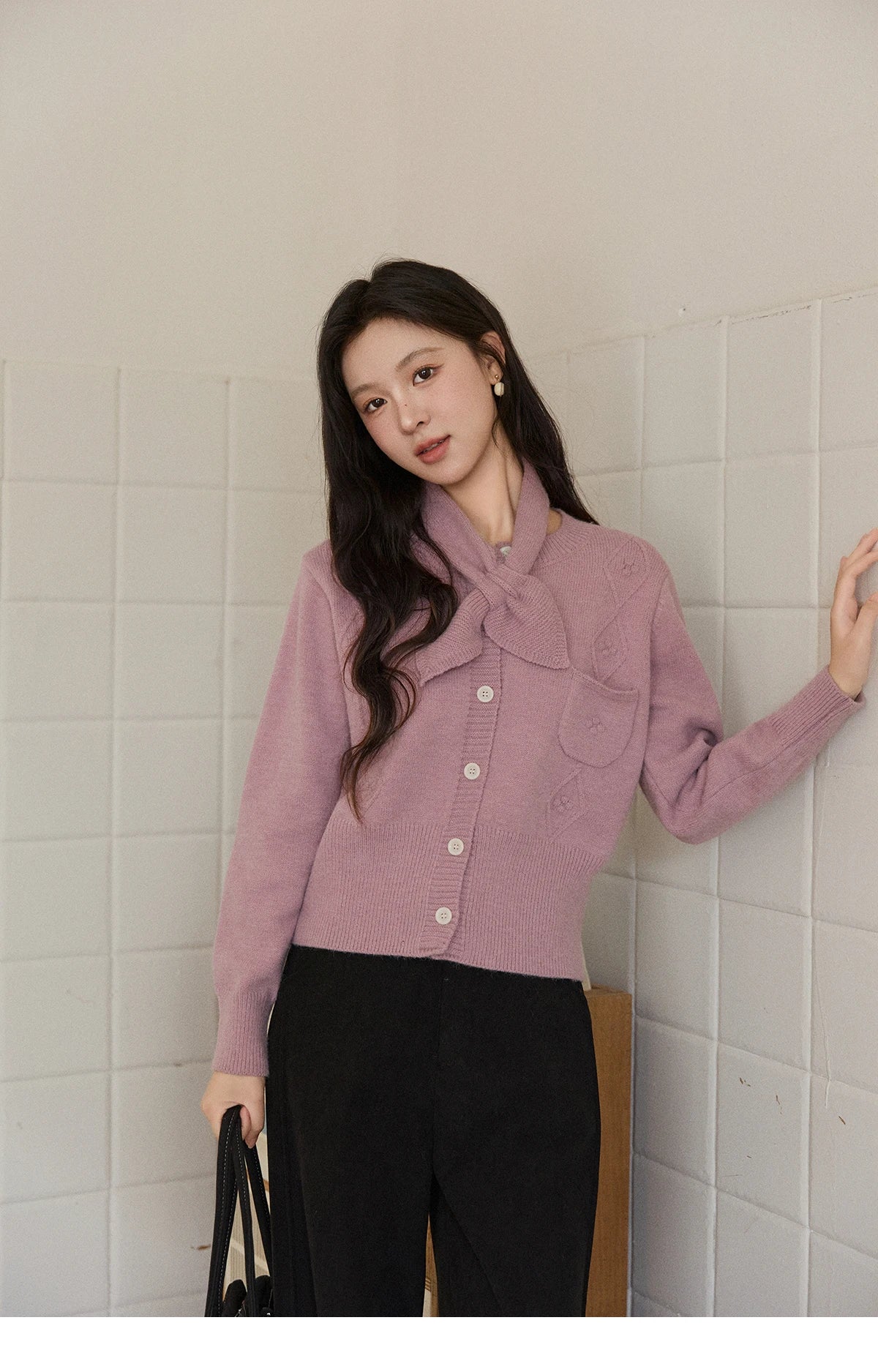 Mishow Taro Purple Detachable Scarf Sweater MXE91Z2825